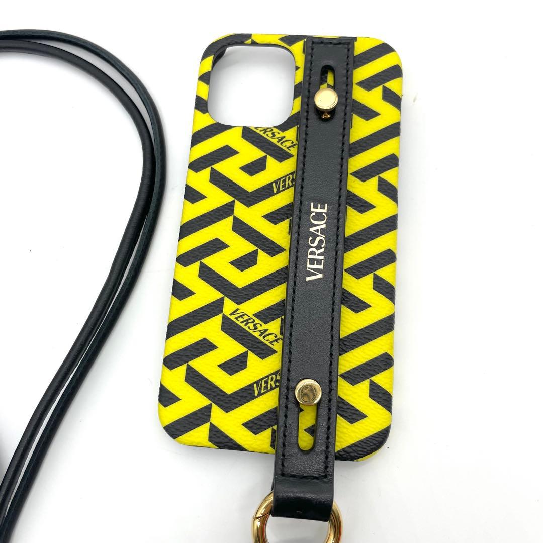【美品】ヴェルサーチ スマホショルダー iPhoneケース イエロー×黒