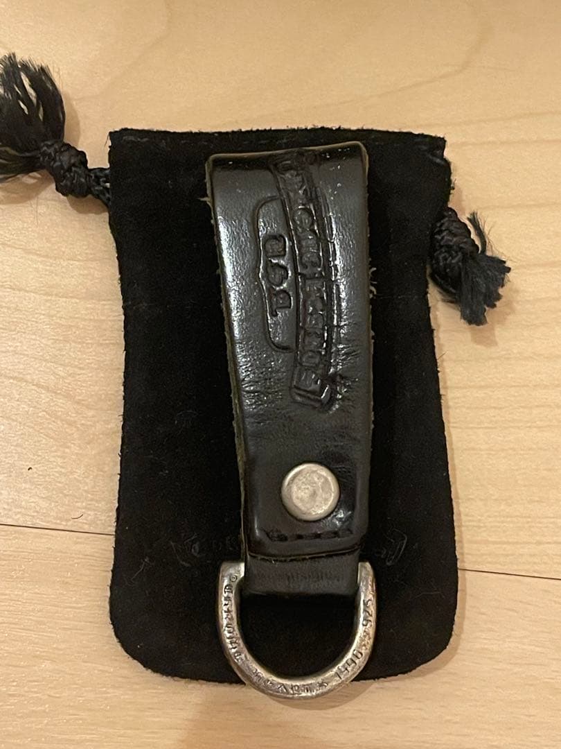原本無修正CHROME HEARTS クロスボール ベルトループ Dキーリング