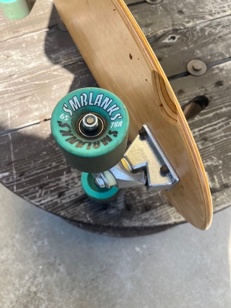 スケートボード クルーザー　サーフスケート　9インチ