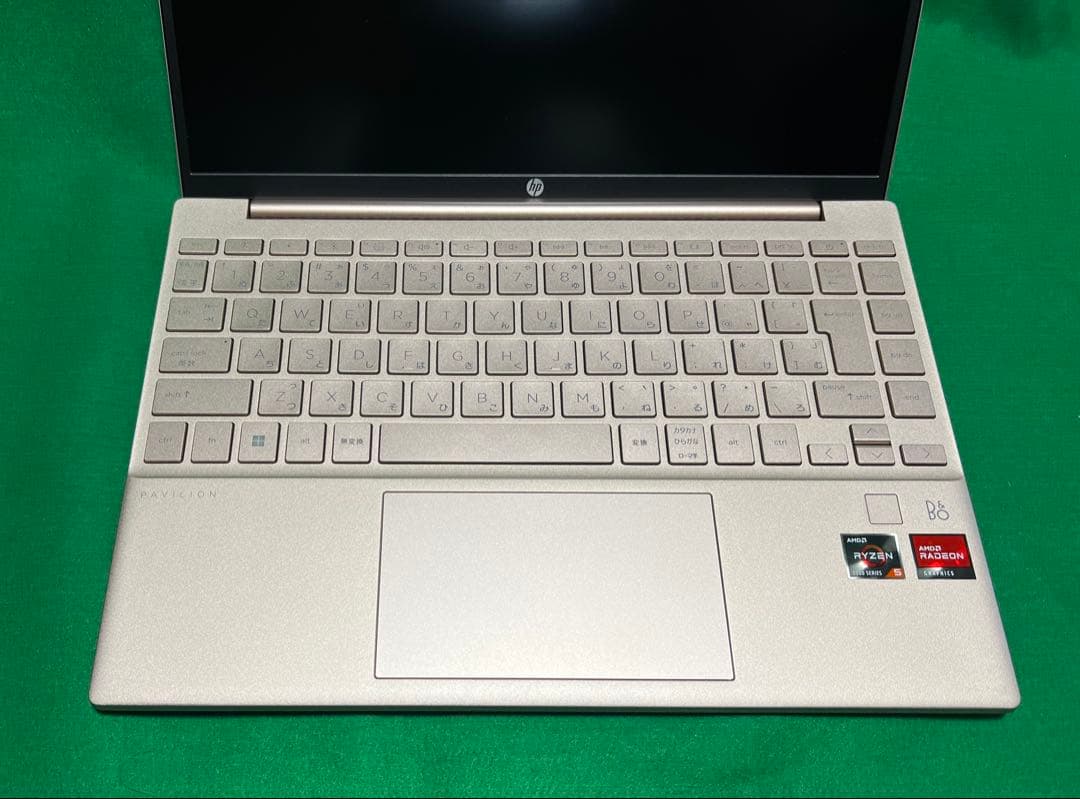 【箱無し】HP Pavilion Aero Laptop 13-be0037AU
