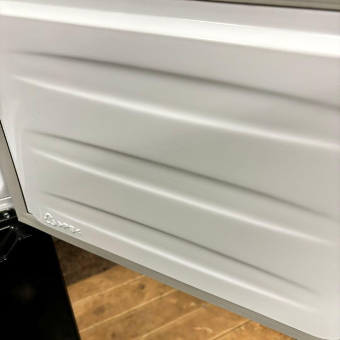 937 冷蔵庫　小型　一人暮らし　洗濯機も有　右開き　大人気　格安　極美品　黒色