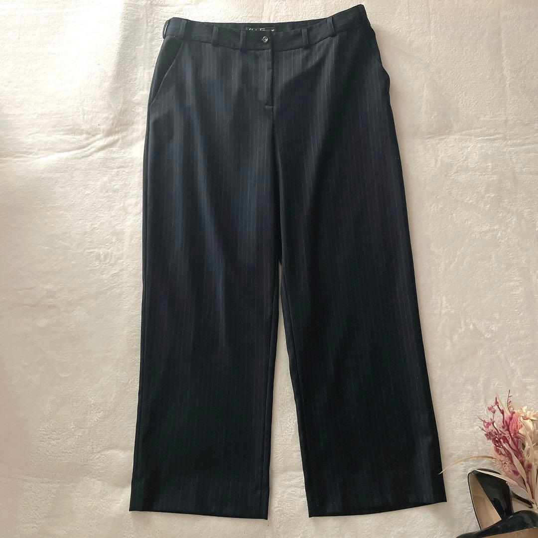 極美品⭐︎Salvatore Ferragamo 黒 ストライプ パンツスーツ