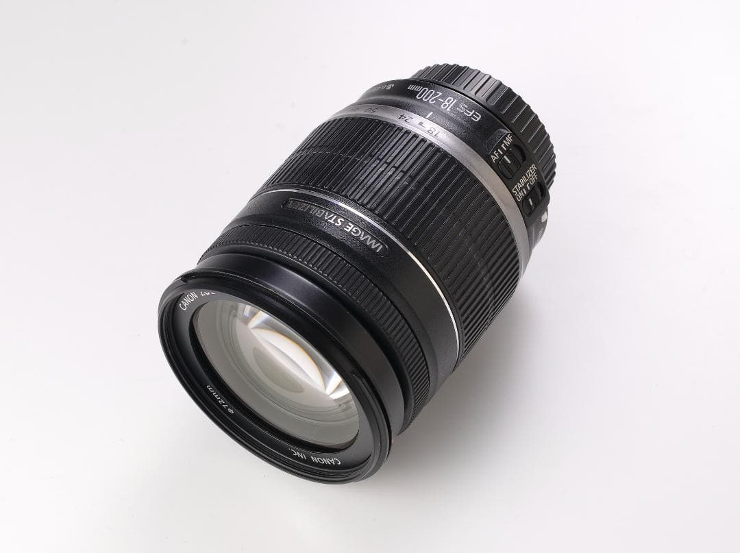 Canon キャノン EF-S 18-200mm F3.5-5.6 IS