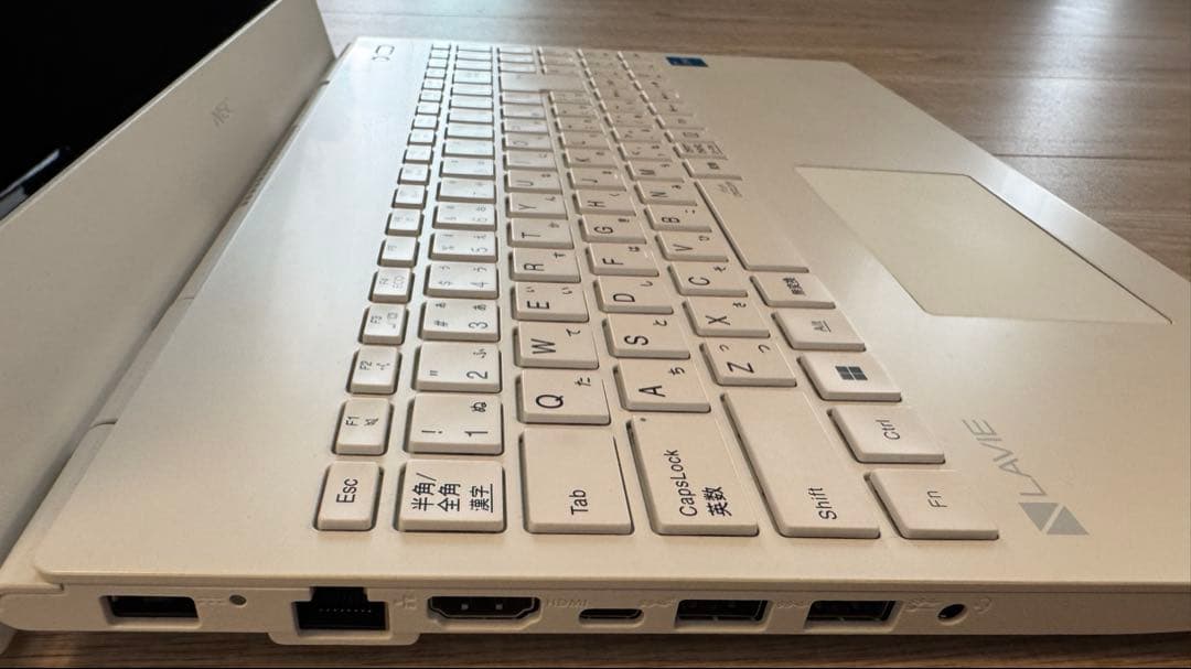 NEC ノートパソコンLAVIE N15