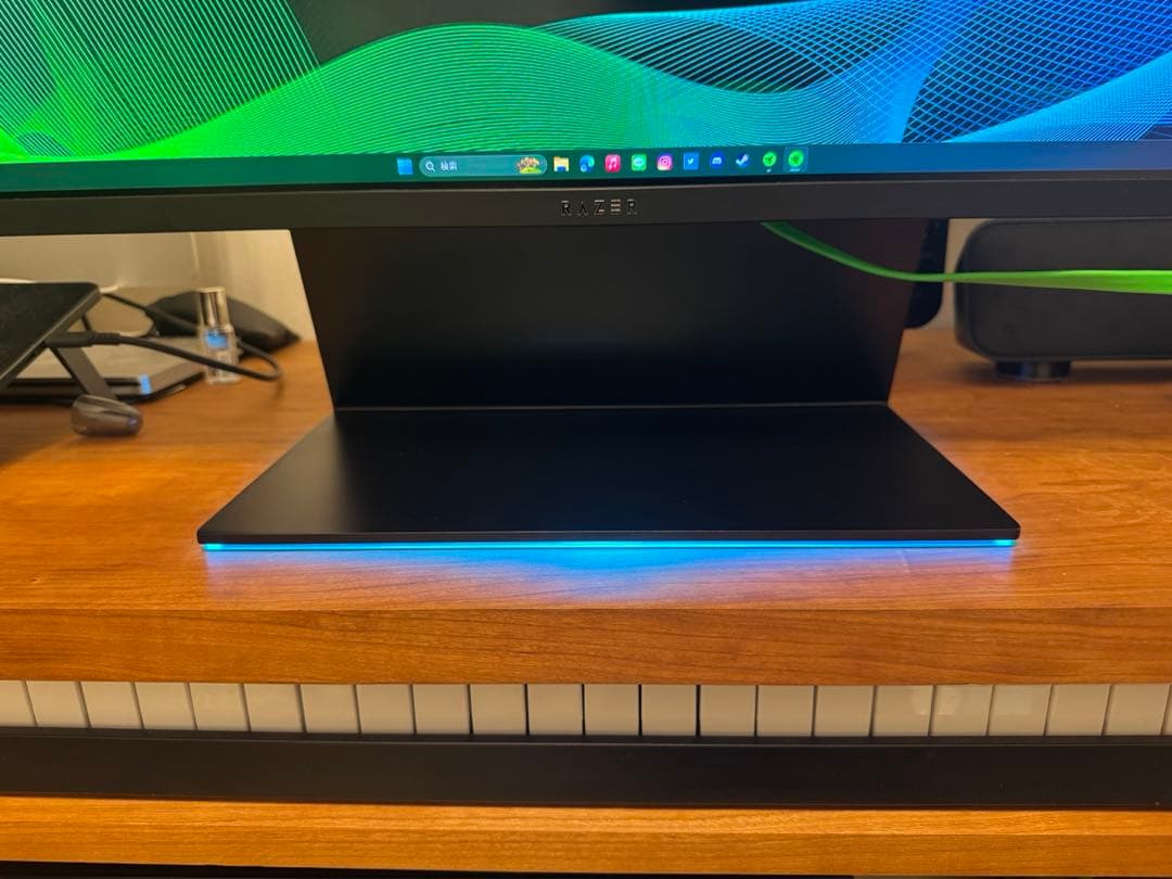 Razer Raptor 27 ゲーミングモニター27インチ