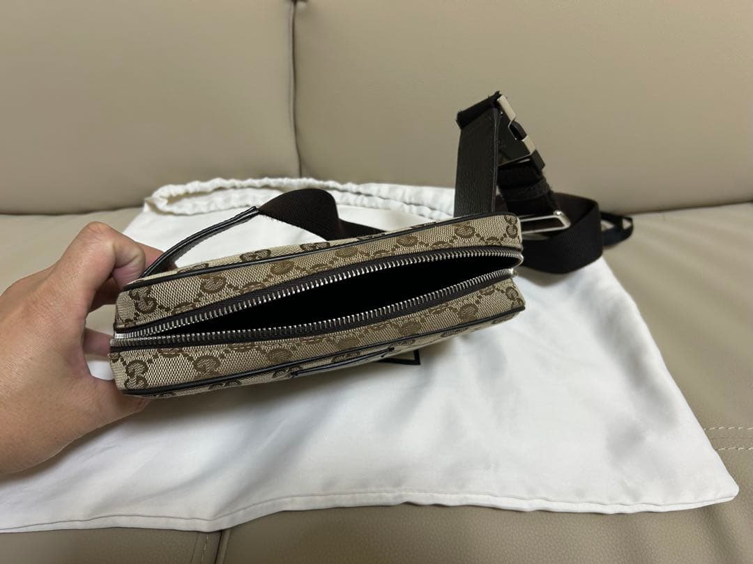 グッチ　ウエストバッグ　ポーチ　CG