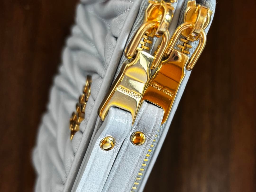 【新品】MIUMIU マテラッセ ナッパレザー ミニ財布