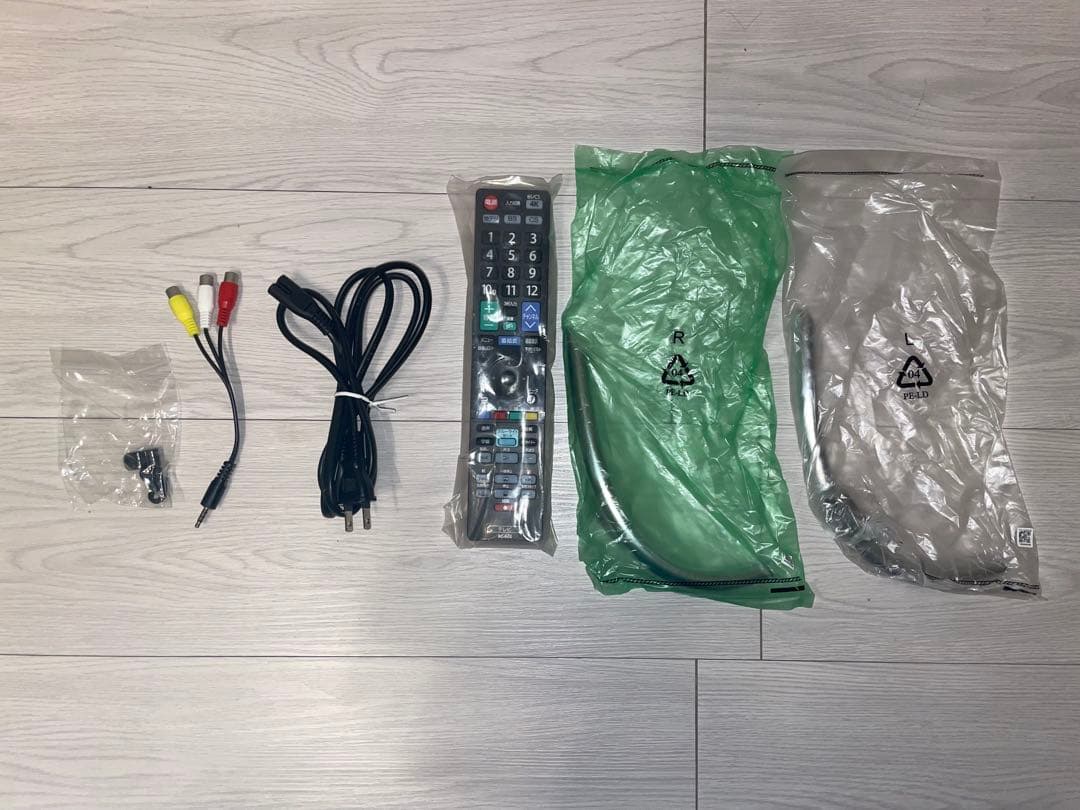 ななな　液晶テレビ　4K 55v型　ジャンク品