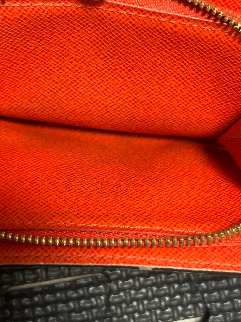 LOUIS VUITTON モノグラム　ポルトモネアンソリット