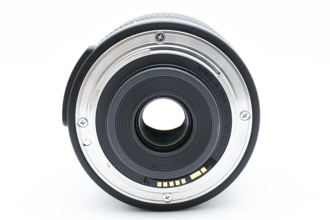 キヤノン EF-S18-135mm F3.5-5.6 IS STM