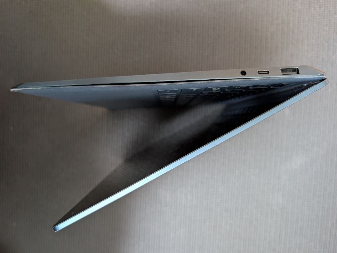 SurfaceLaptop3、Intel Core i7、16GB、512GB