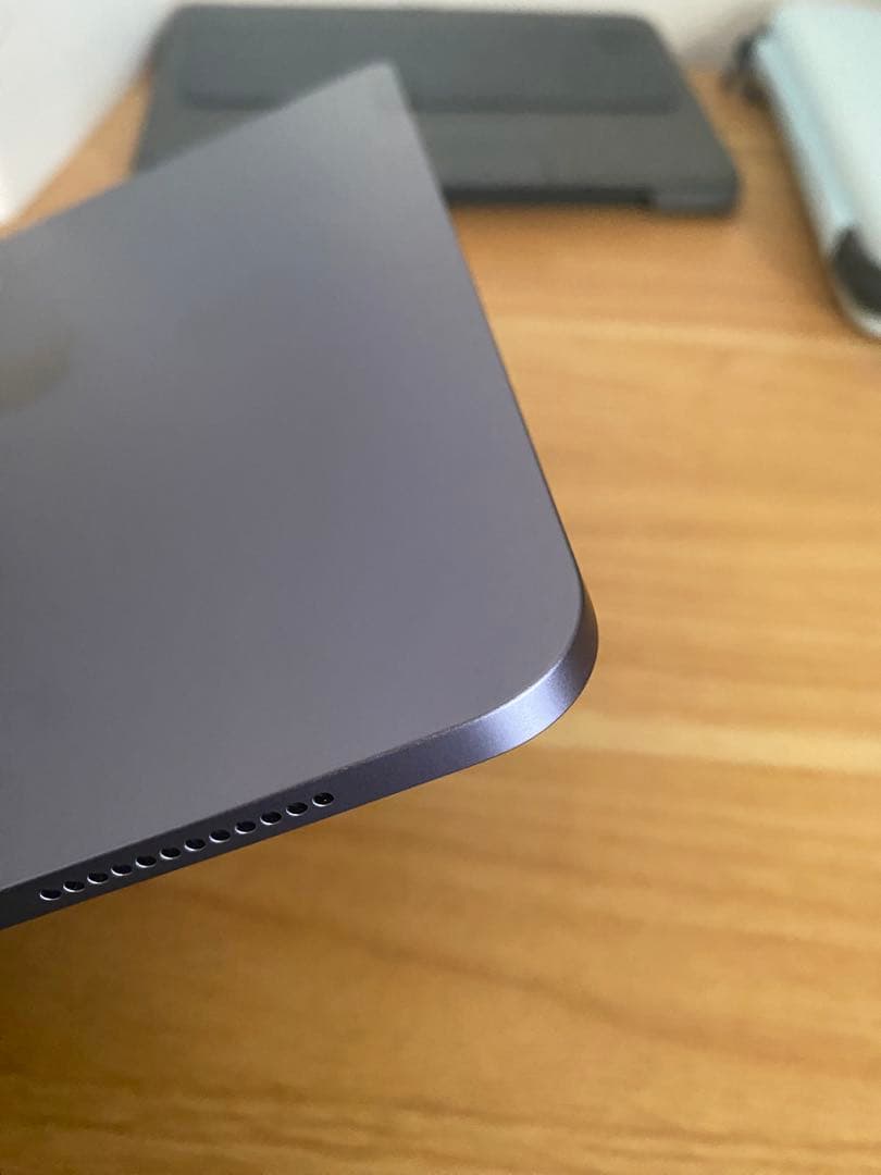 ホ*ウ様 Apple iPad Air 第5世代 256GB キーボードケース付