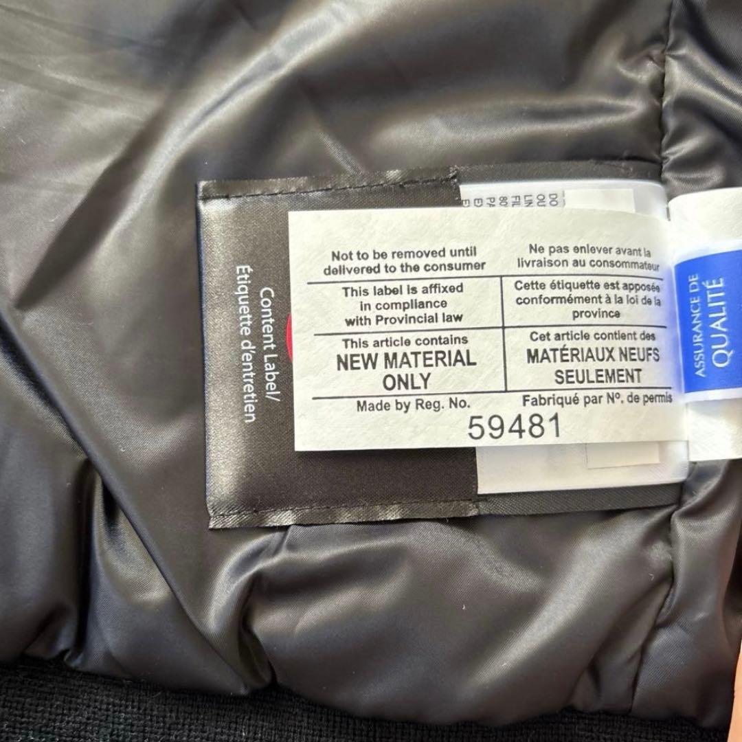 カナダグース フード付きダウンジャケット