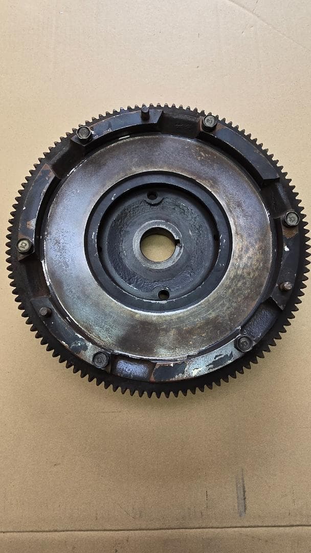 かりーなページ　12Ａエンジン用純正フライホイール (後期タイプ)