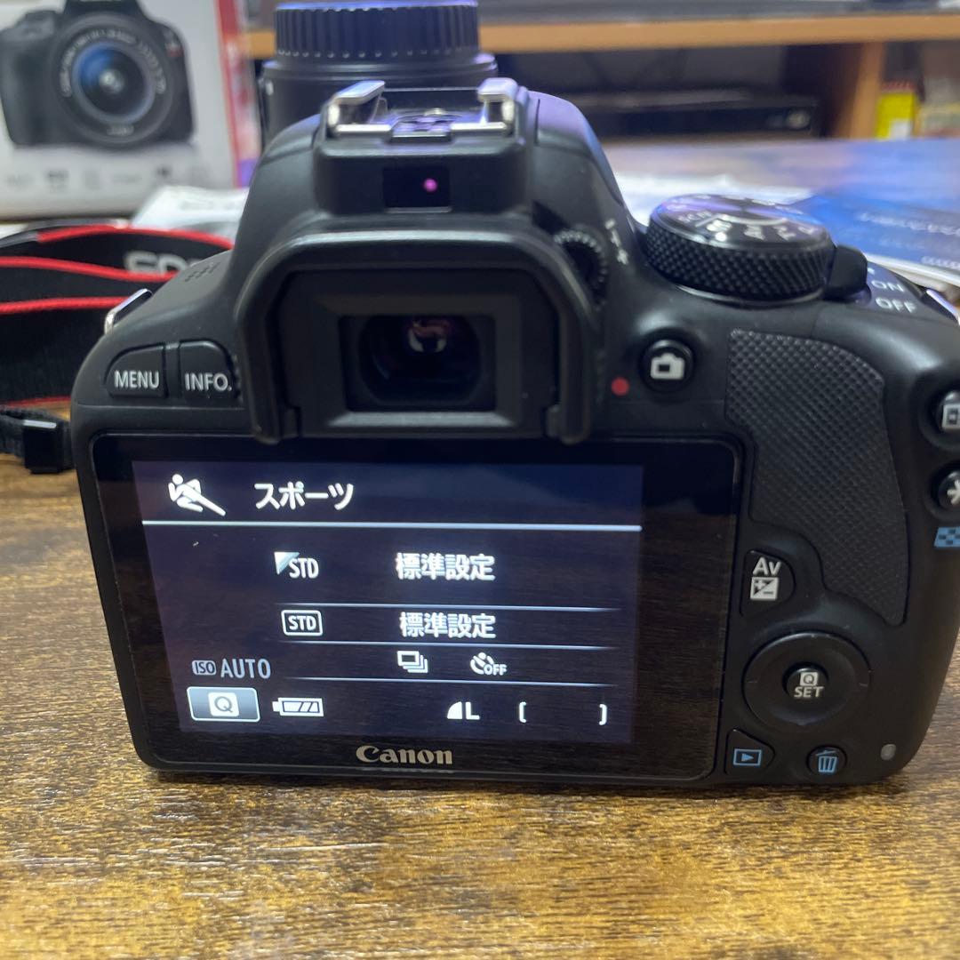 デジタルカメラ Canon EOS Kiss X7 + EF-S 18-55mm