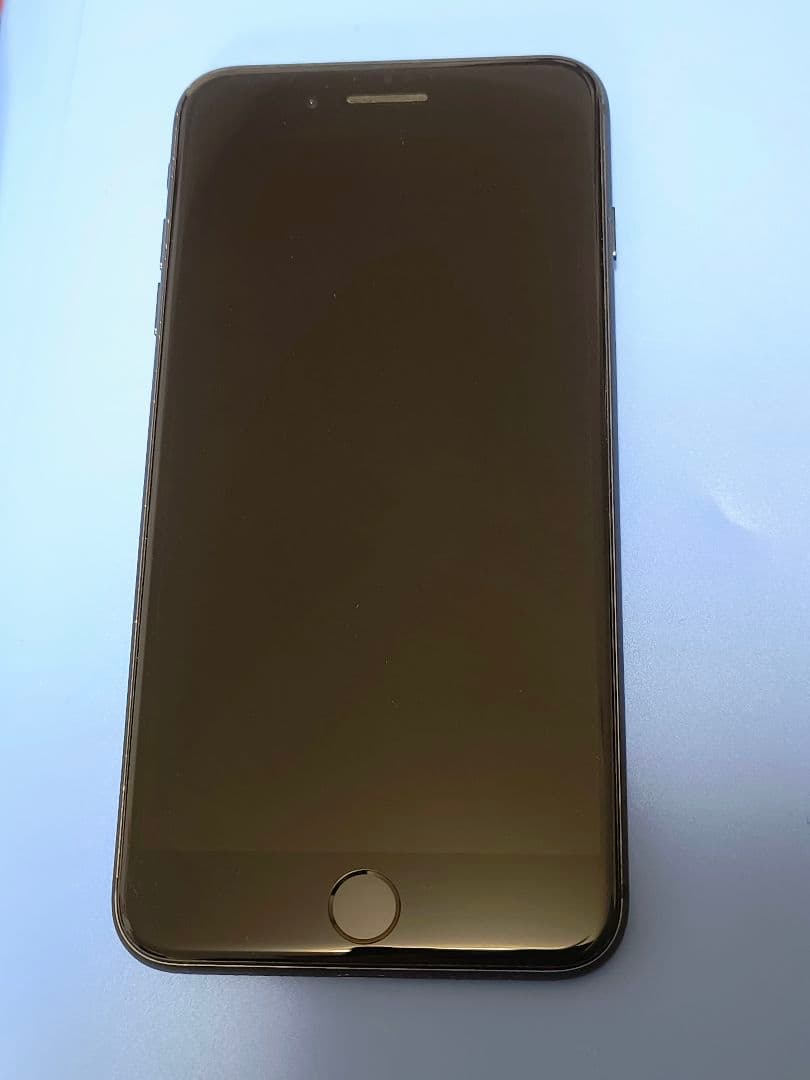 スマートフォン本体 Apple iPhone 8 Plus 64GB