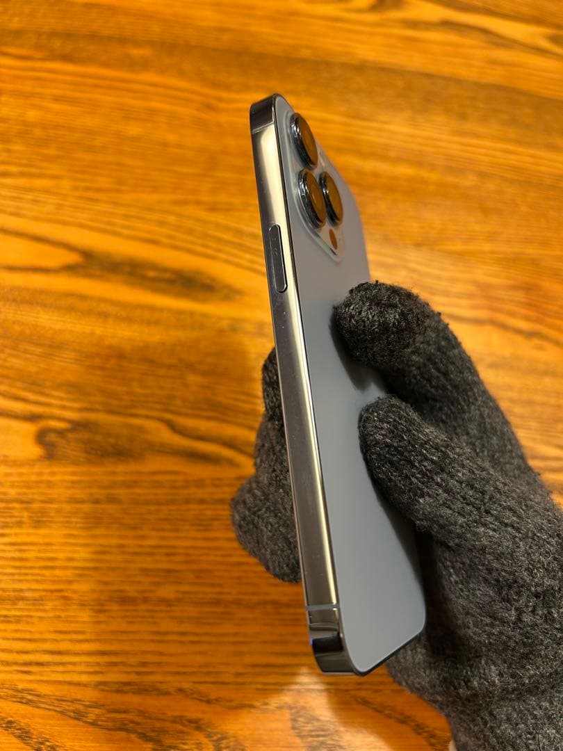 【極美品】iPhone13pro 1024GB 充電100% おまけ付き