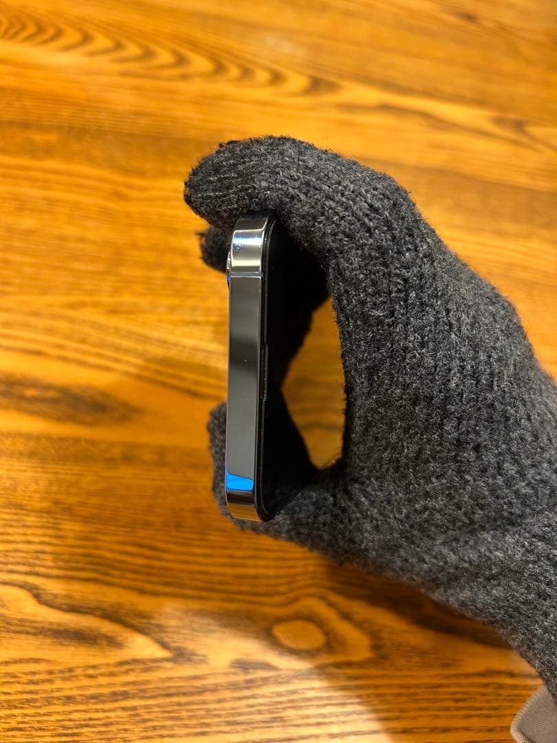 【極美品】iPhone13pro 1024GB 充電100% おまけ付き