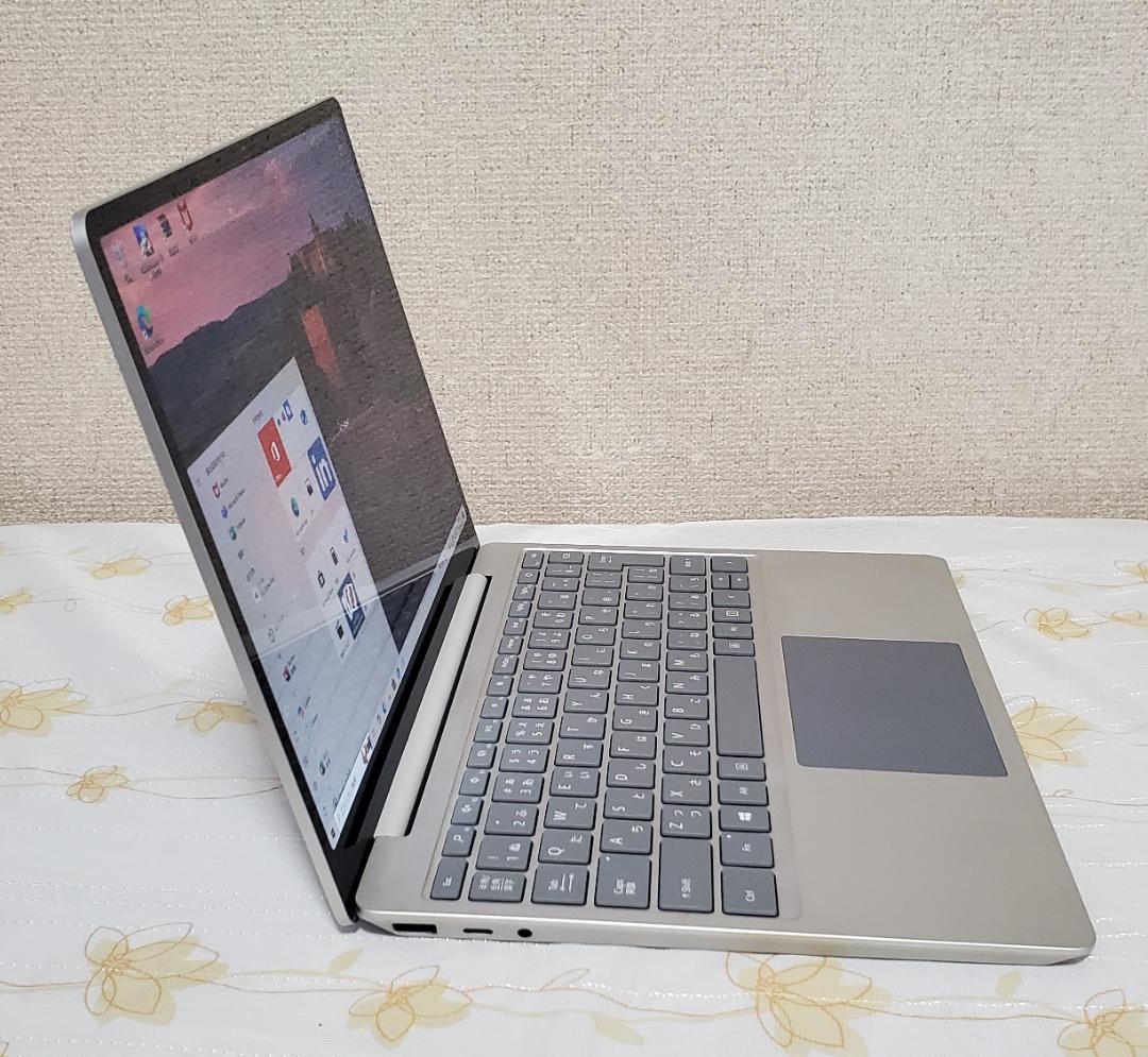 (Thanh Van 美) LaptopGO i5/4GB/64GB 保