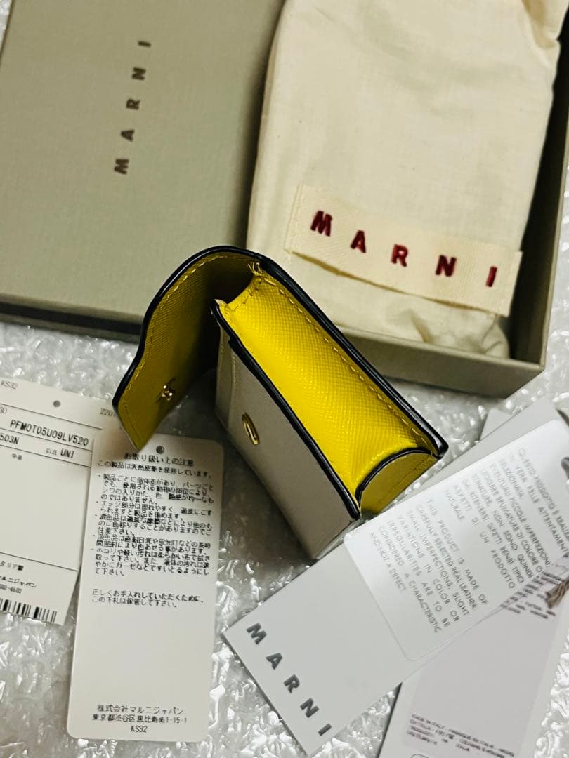 美品 MARNI マルニ カードケース バイカラー イエロー 名刺入れ