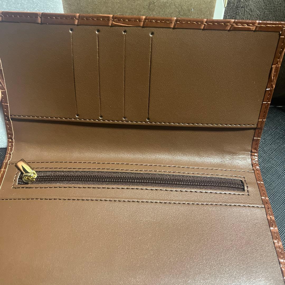 皇居　長財布　ブラウン　クロコ型押し