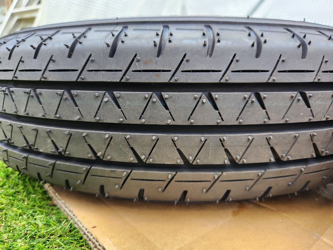 エブリィDA17V新車外し 12インチ タイヤホイールセット