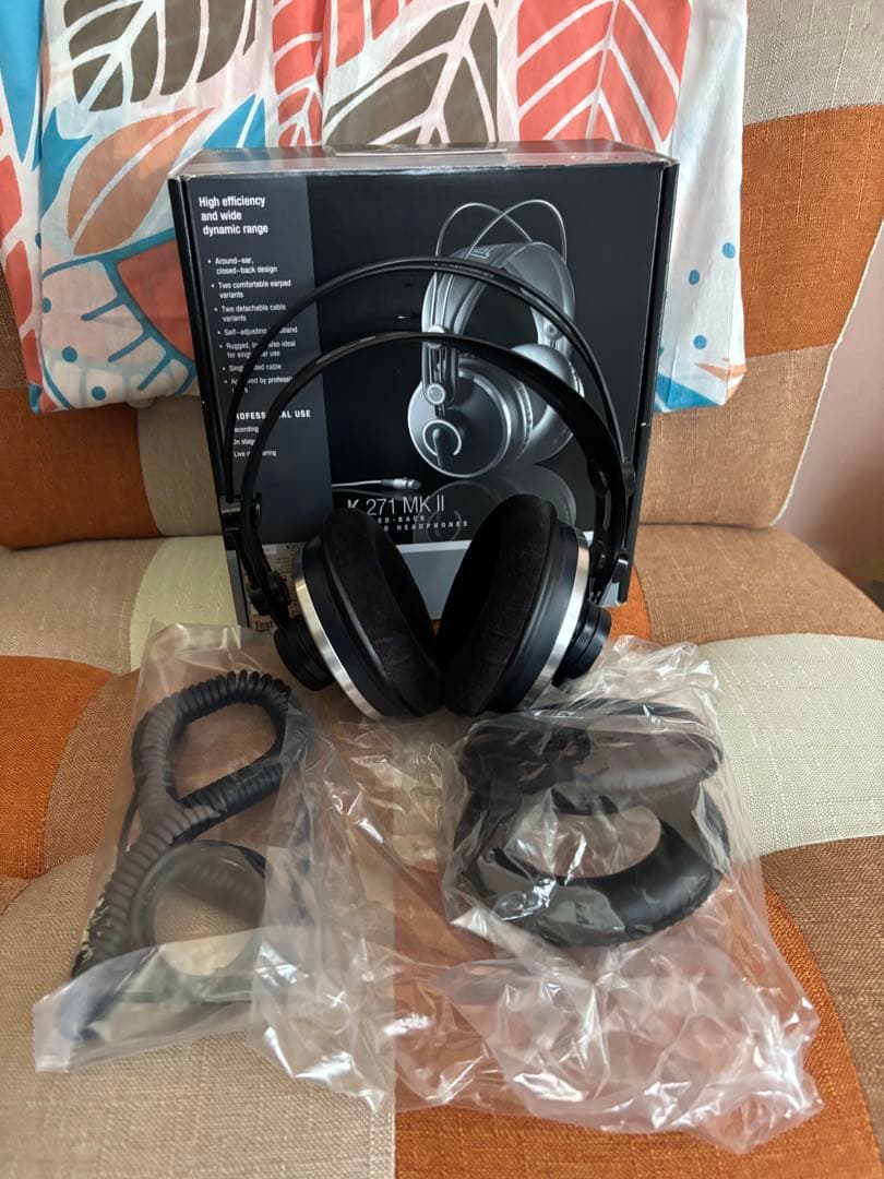 AKG K 271 MK2 (MK II) ヘッドフォン