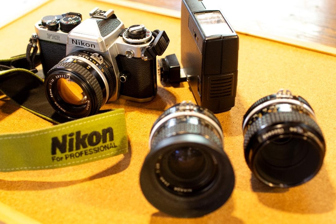 一一様用　Nikon FE2 50、55マクロ、24mmレンズ付　防湿庫保管品