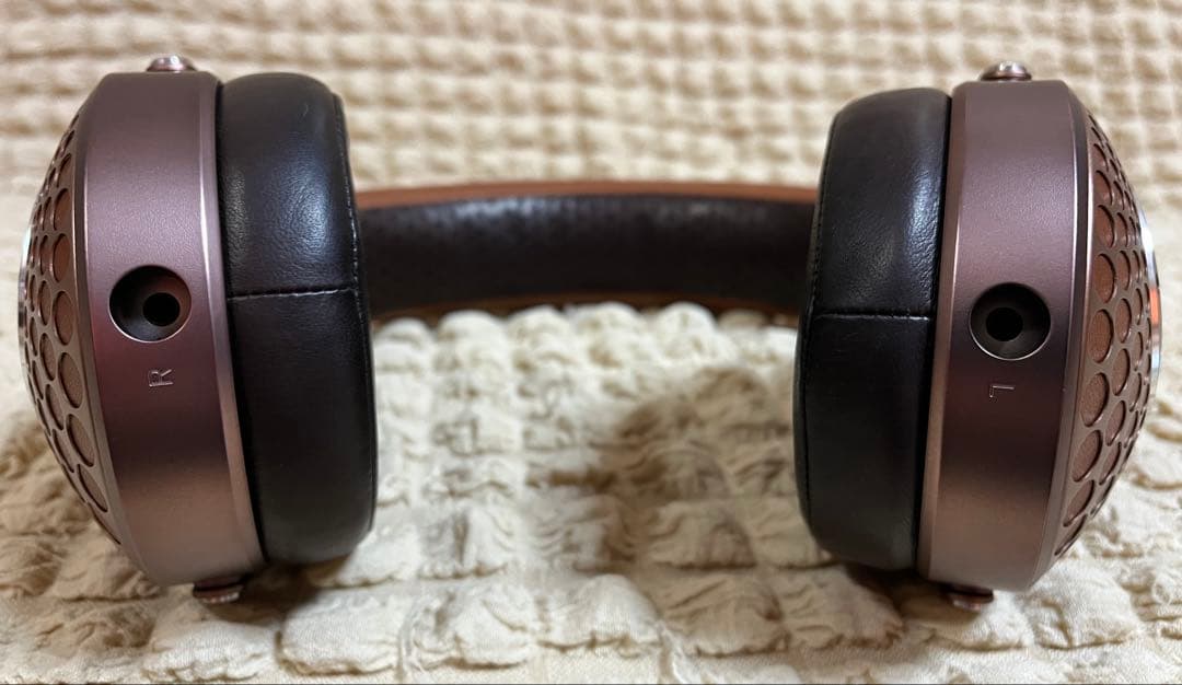 Focal Stellia 付属品あり 非喫煙