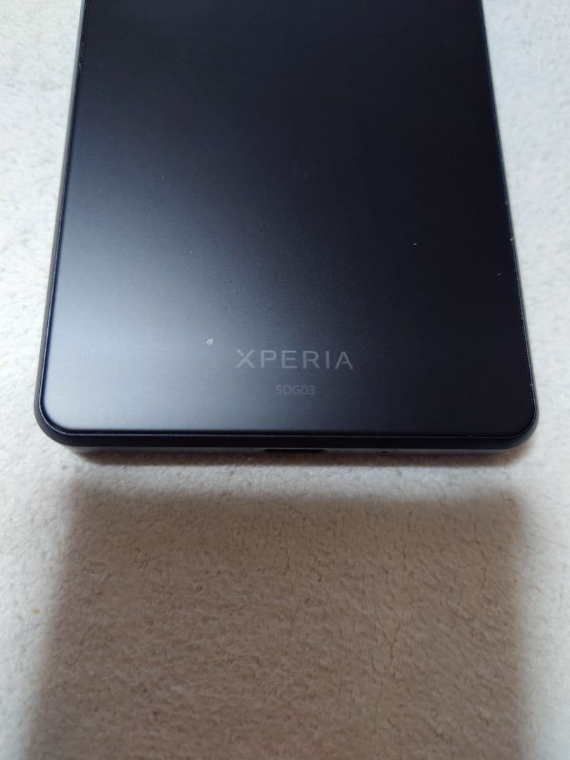 Sony Xperia SOG03 ブラック