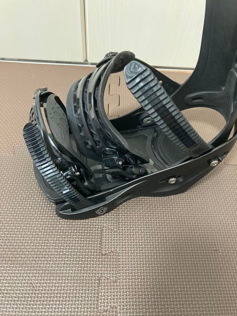 【FLUX XV 18-19モデル】Mサイズ 【破損箇所あり】