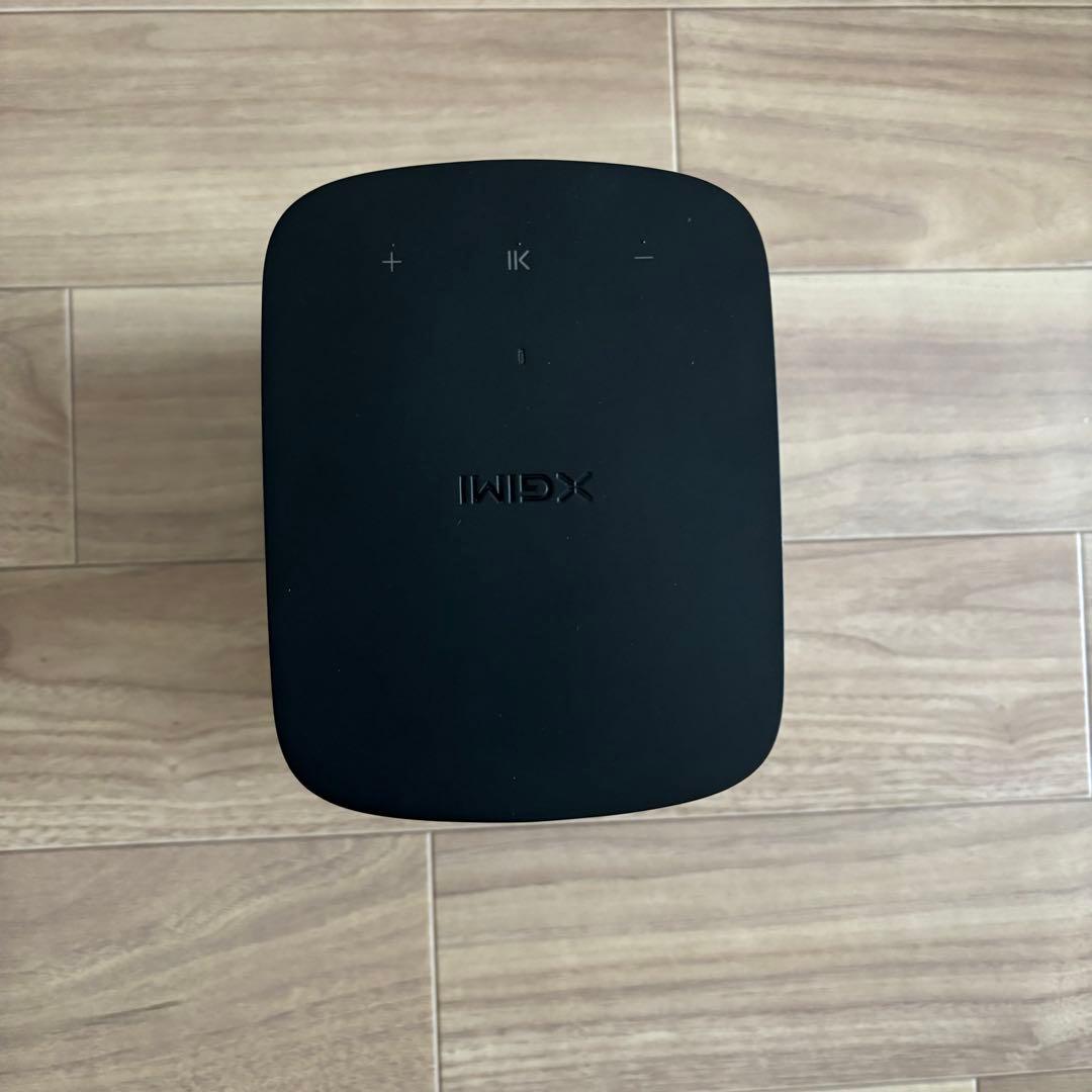 XGIMI HALO プロジェクター本体 スタンド付 箱あり