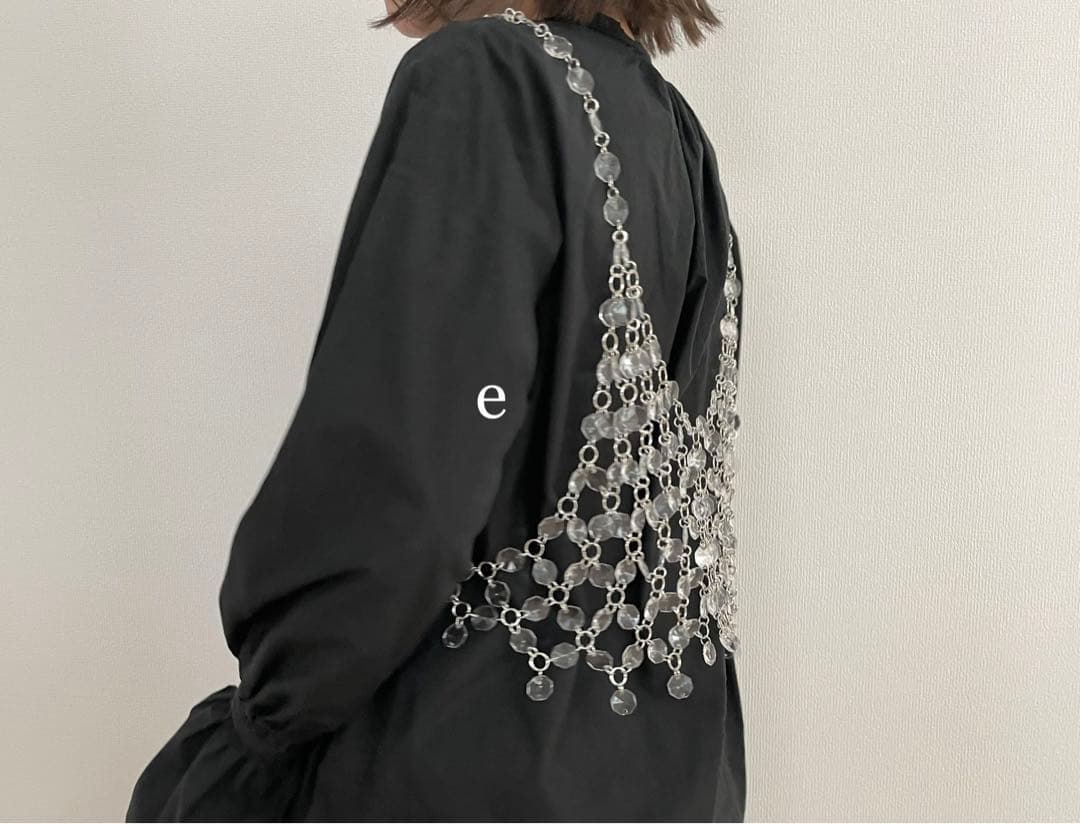 ビジュートップス ビジューキャミソール　ベスト