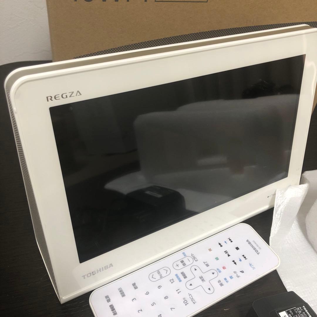 東芝REGZAポータブルテレビ　10WP1 防水テレビ　状態良好