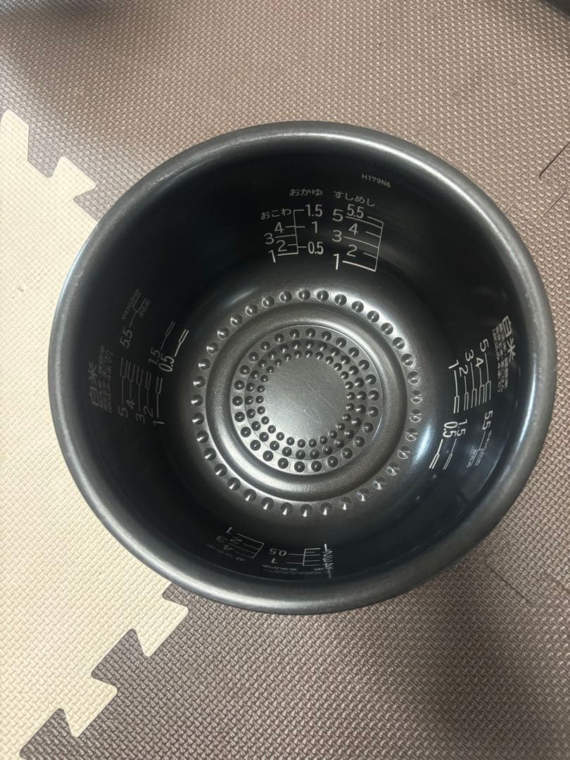 [倉庫処分セール]HITACHI IHジャー炊飯器 RZ-W100EM 24年製