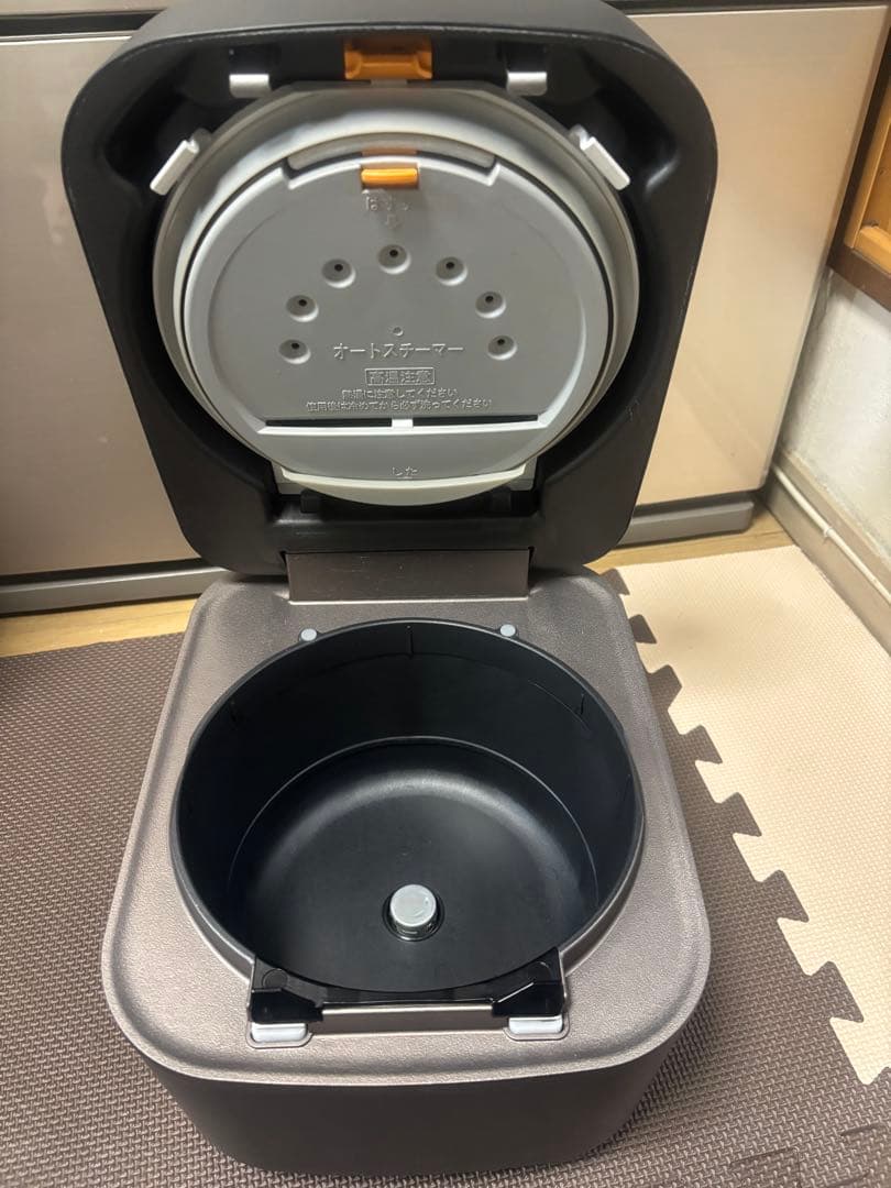 [倉庫処分セール]HITACHI IHジャー炊飯器 RZ-W100EM 24年製