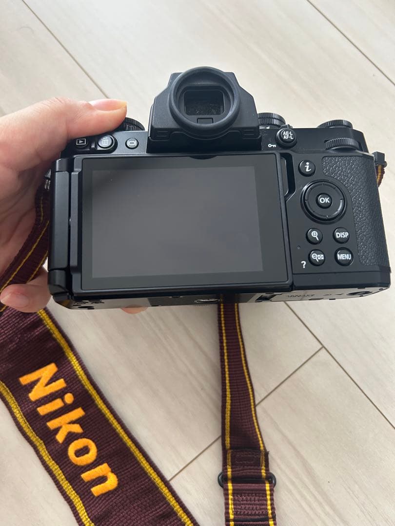 Nikon Z fc ミラーレスカメラ ブラック 美品