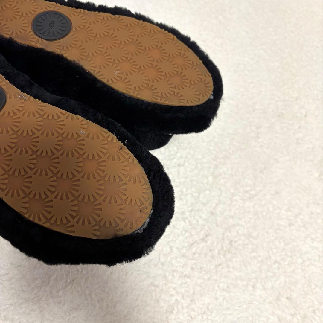 未使用品 UGG W FLUFF YEAH SLIDE ファーサンダル 23cm