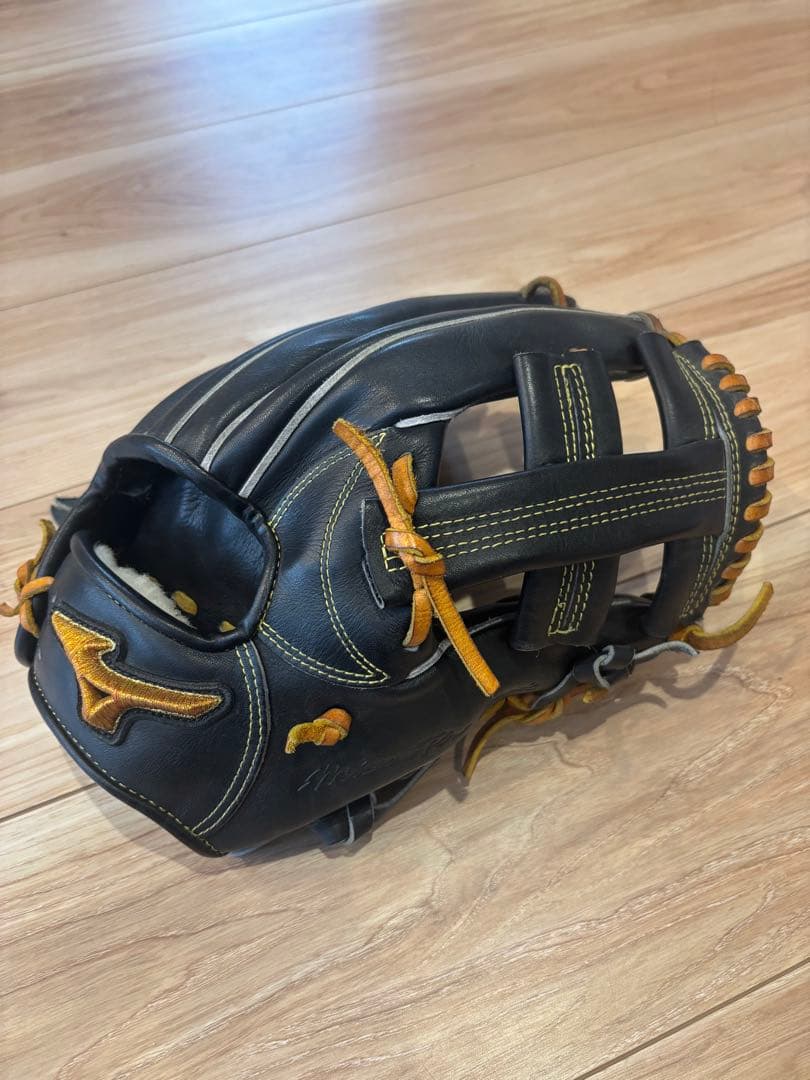 Mizuno プロ　クラシック軟式野球グローブ 黒