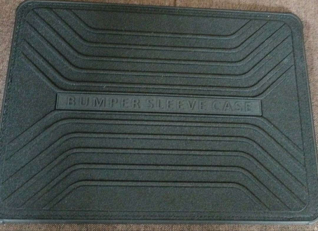 シルバー MacBook 本体 ローズゴールドロゴ(カバー付き)