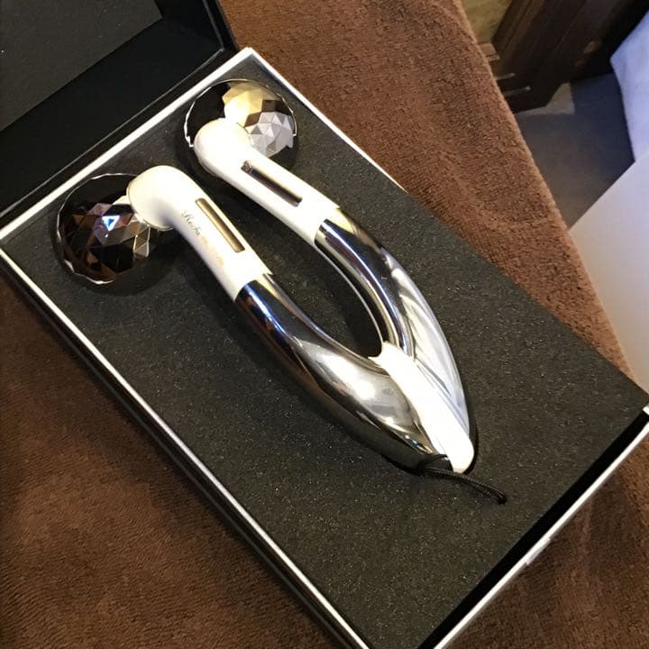 【新品未使用】ReFa ACTIVE　リファ　美顔器　美顔ローラー　ボディ