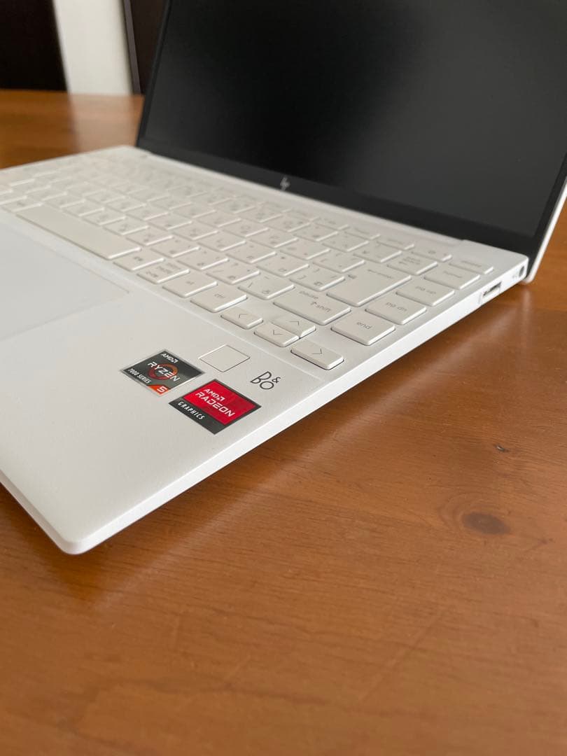 【値下げです❗️】HP Pavilion Aero 13 ホワイト