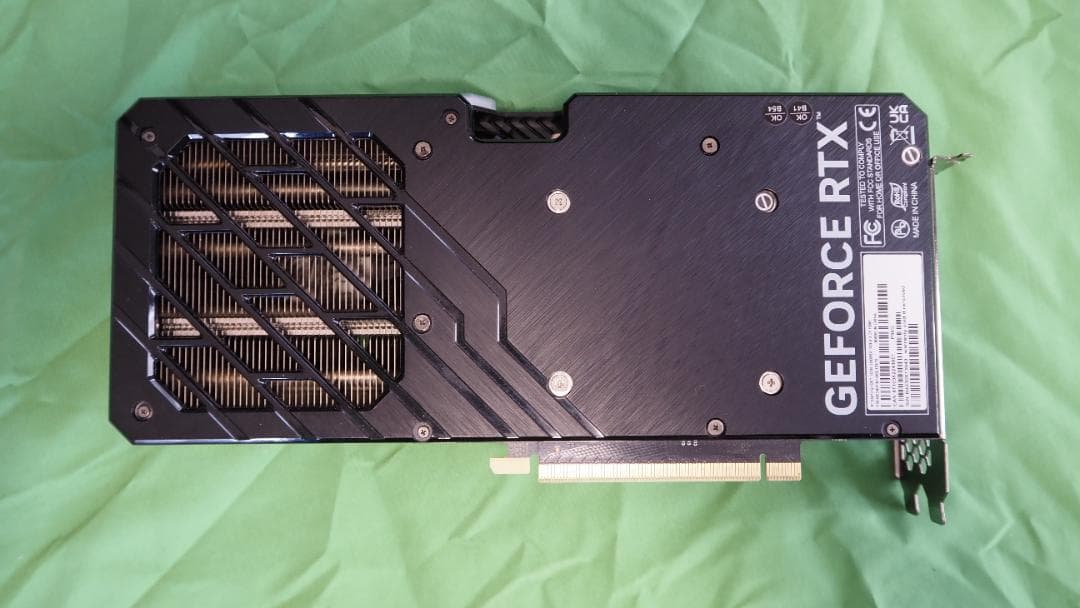 グラフィックボード・グラボ・ビデオカード GAINWARD GHOST RTX 4070