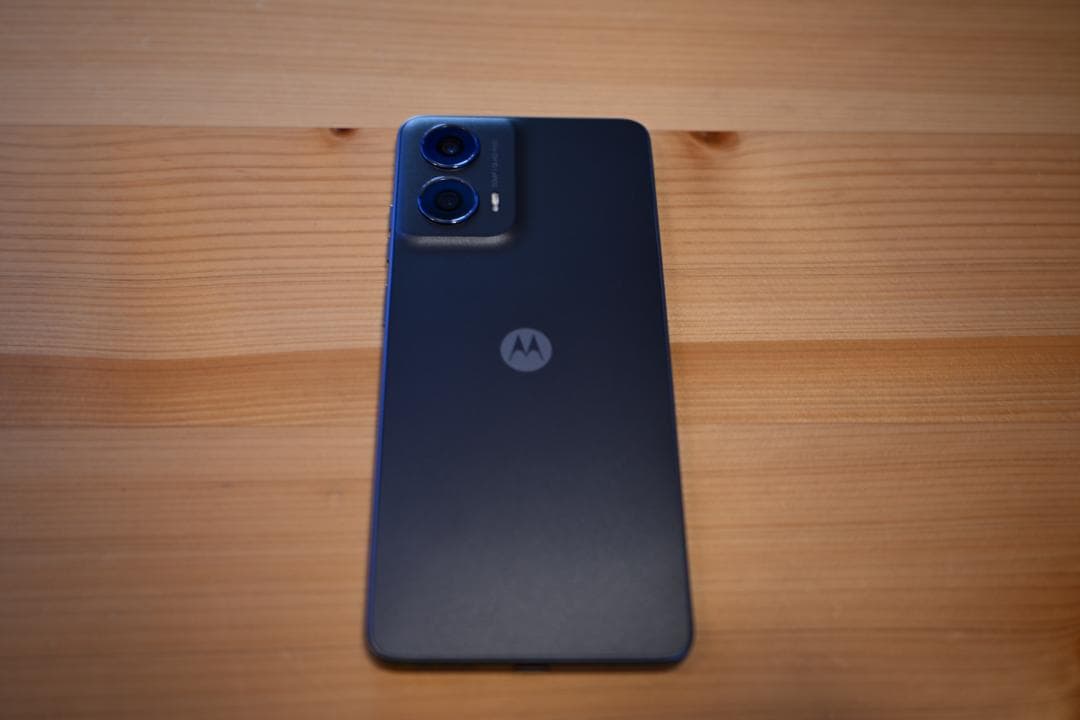 Motorola moto g24 スマートフォン本体 (ブランドステッカー付)