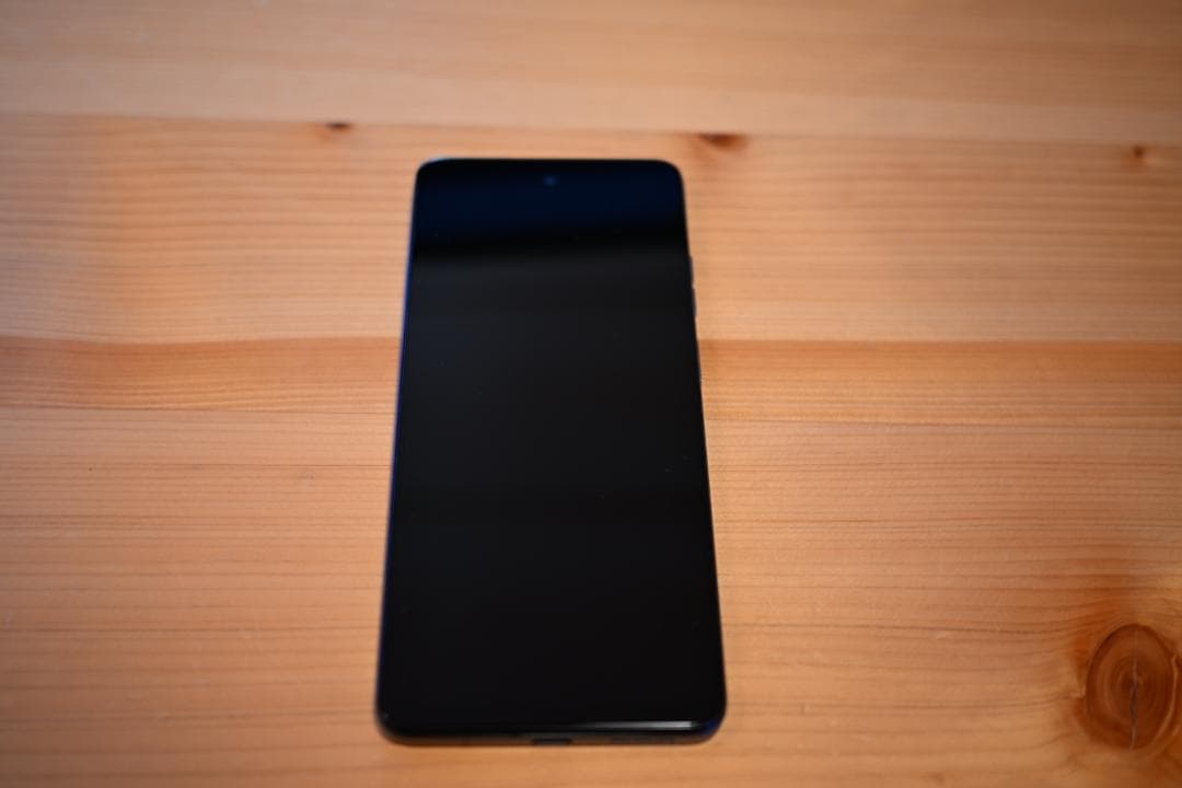 Motorola moto g24 スマートフォン本体 (ブランドステッカー付)