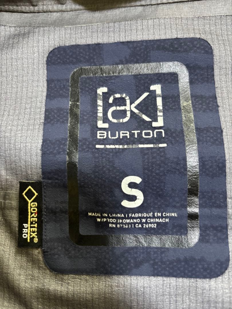 【値下げしました】Burton ak GORE-TEX PRO ウェア上下