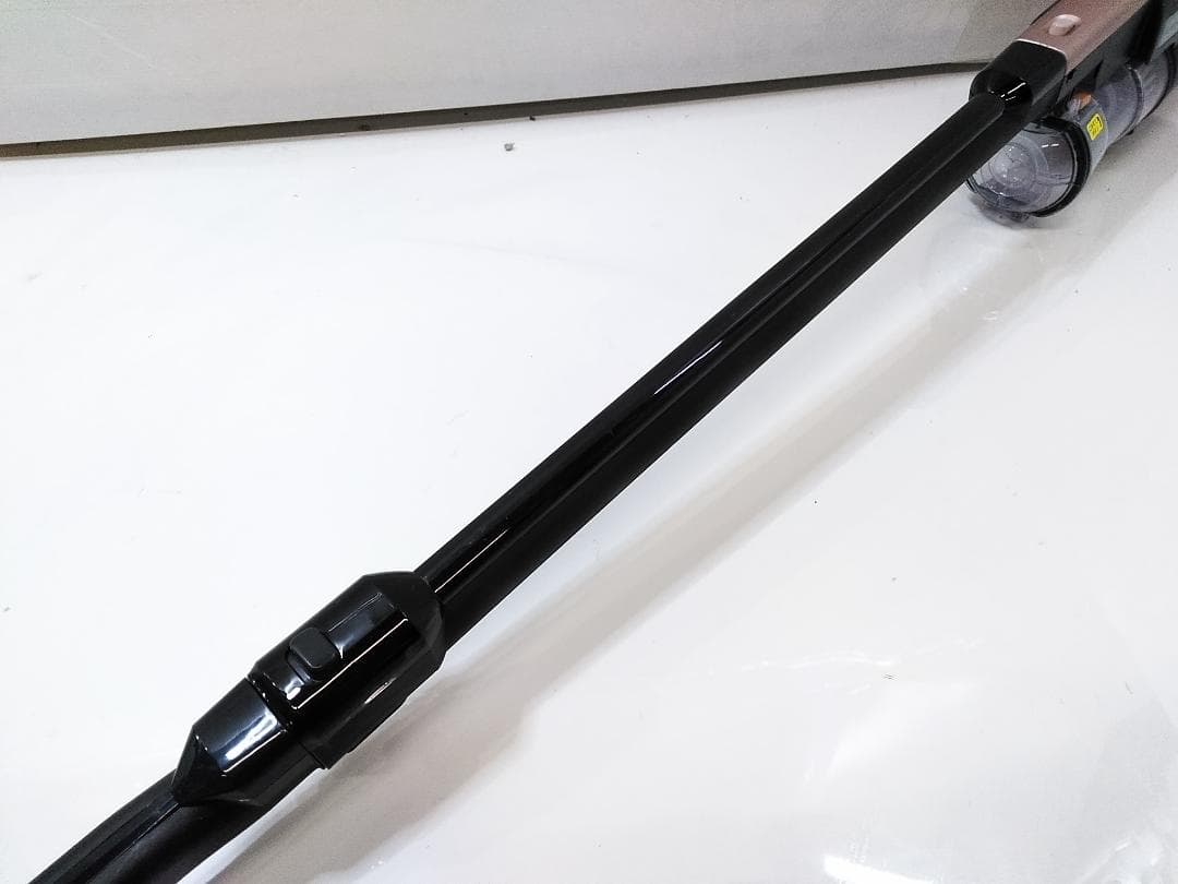 日立 コードレス ラクかる PV-BHL3000J サイクロン掃除機 22年 △