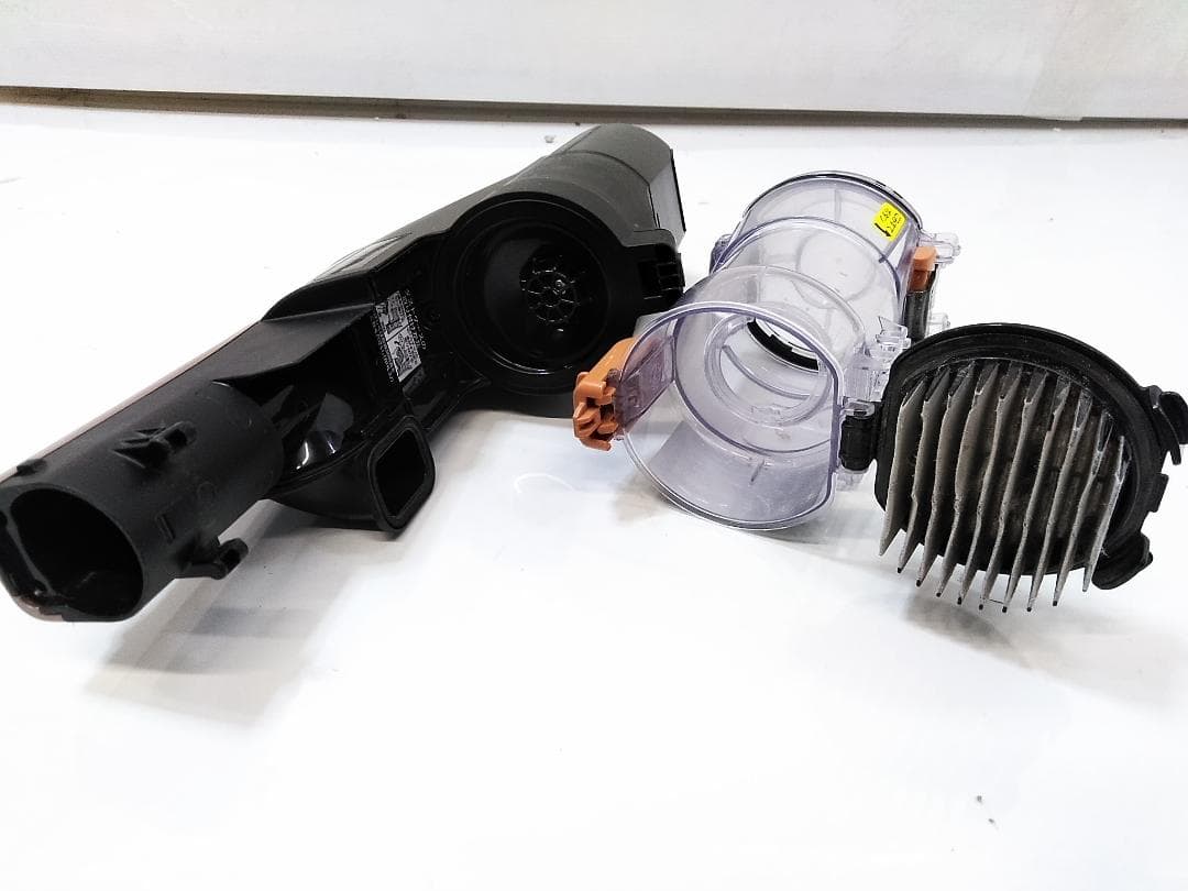 日立 コードレス ラクかる PV-BHL3000J サイクロン掃除機 22年 △