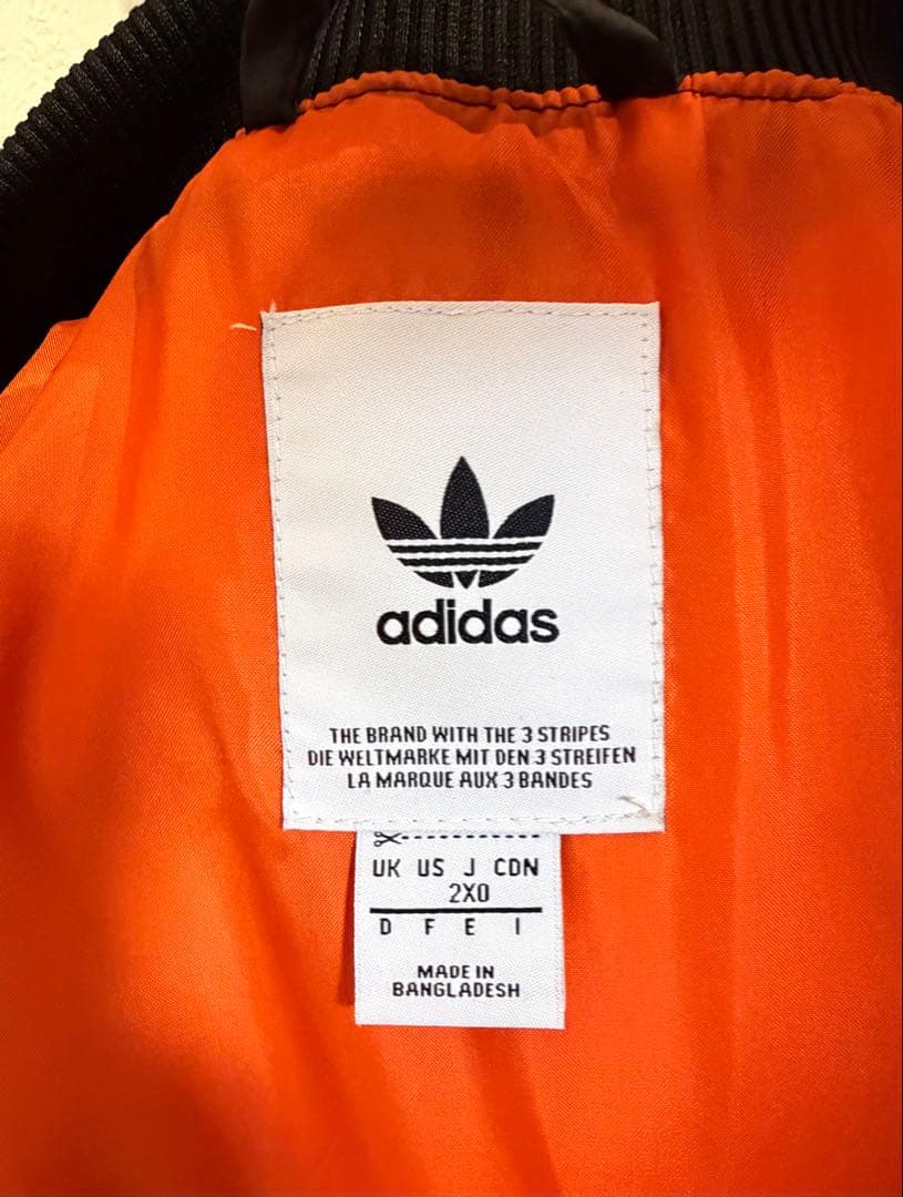 adidas キルティングジャケット