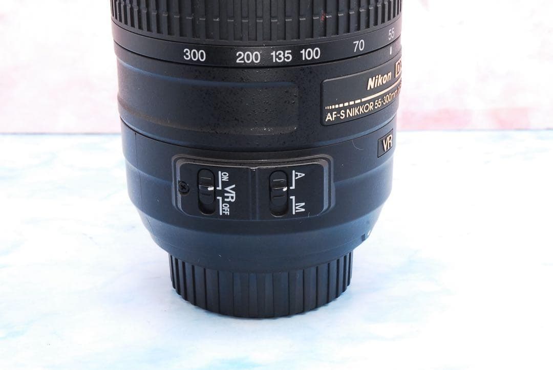Nikon AF-S 55-300mm VR★手ぶれ補正付★300mm超望遠